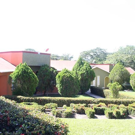 Villas Paraiso Palenque Exterior photo